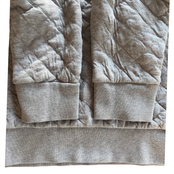 Patagonia | Organic Cotton Quilt Crew | Light Grey | Fits like S or fitted M - Picture 9 of 13